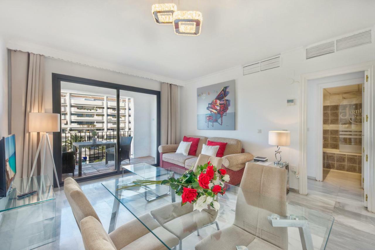 Jardines Del Puerto Apartamento Marbella Exterior foto