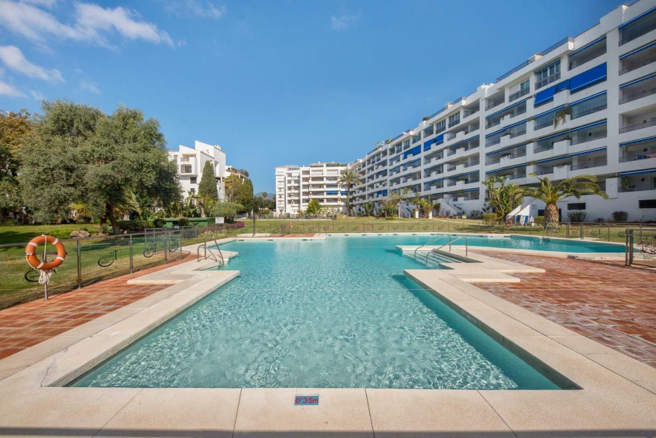 Jardines Del Puerto Apartamento Marbella Exterior foto